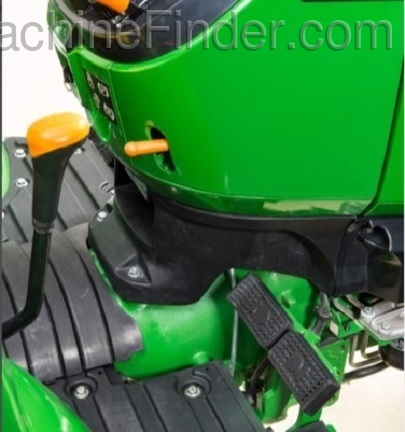 2020 John Deere 3043D Image 5