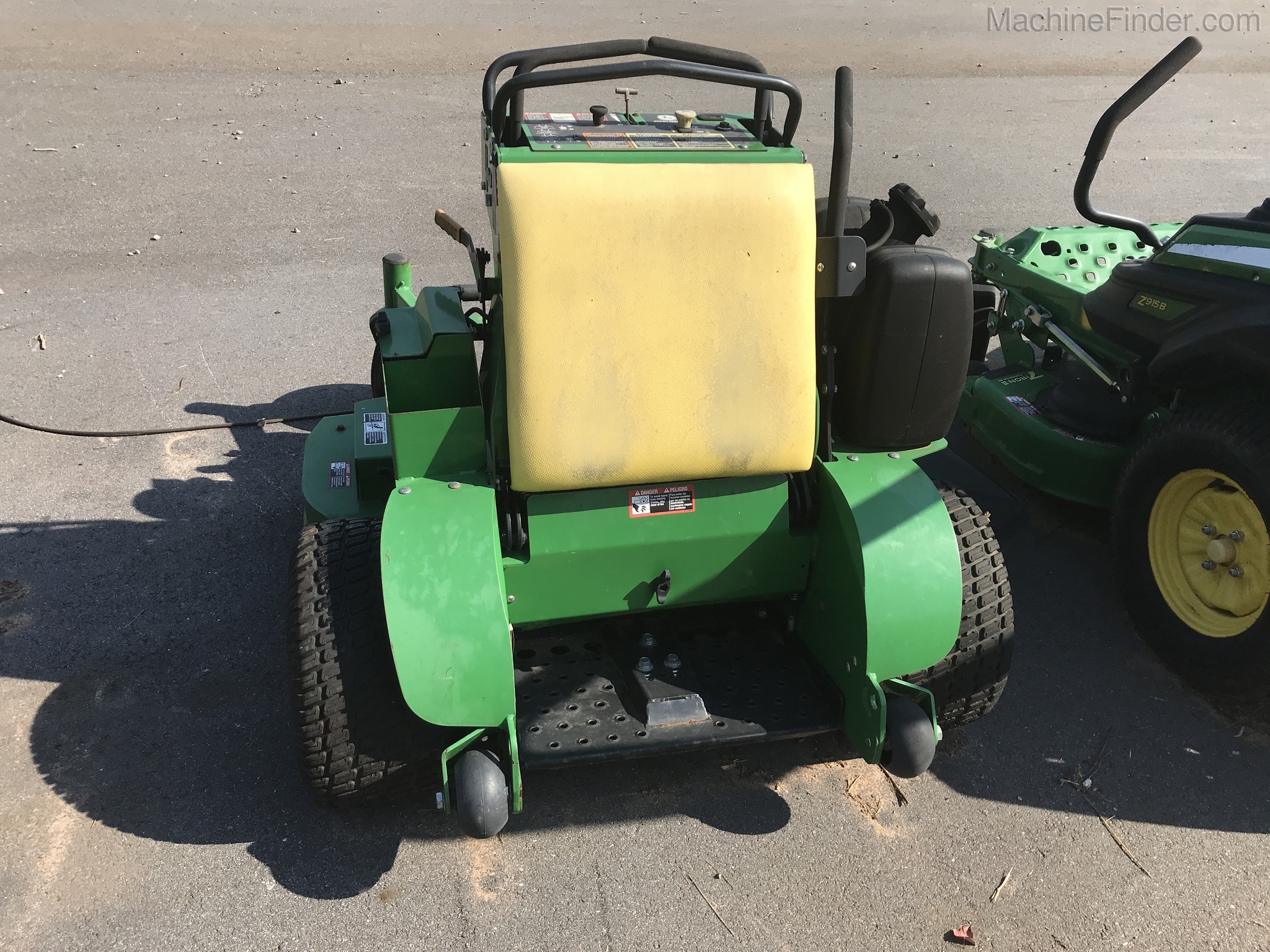 2013 John Deere 648R Image 4