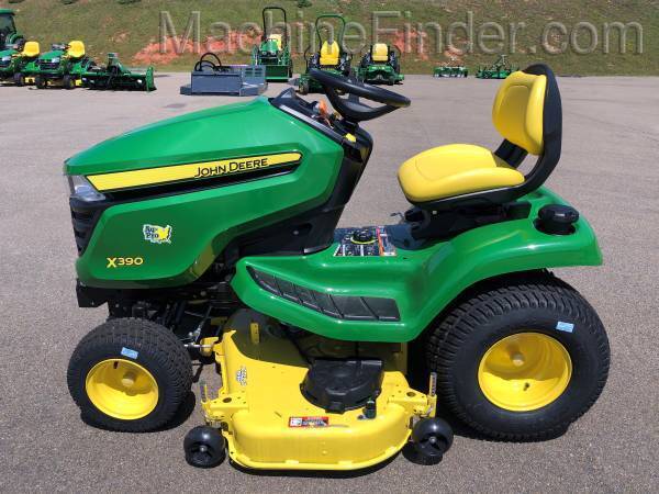 2020 John Deere X390 54
