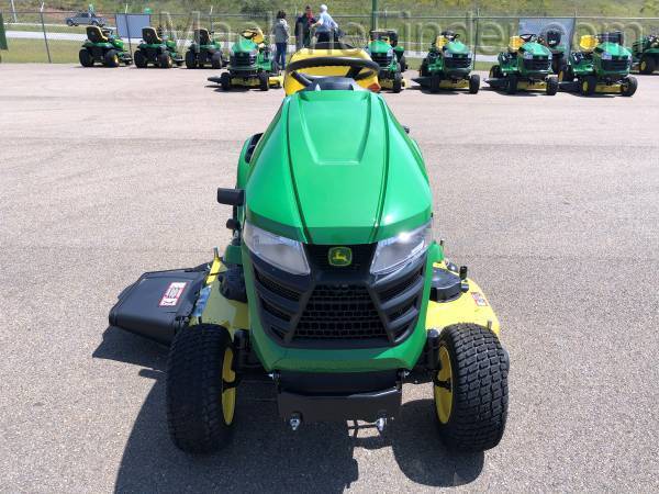 2020 John Deere X390 54