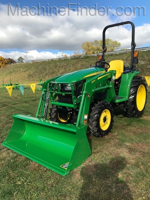 2020 John Deere 3038E Image 3