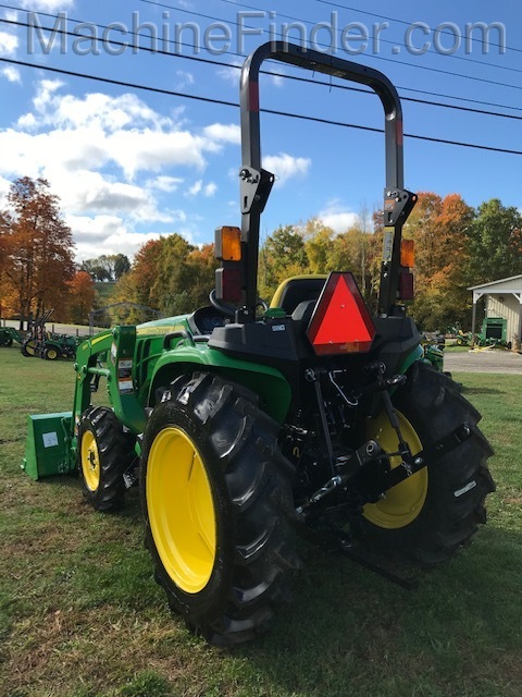 2020 John Deere 3038E Image 5