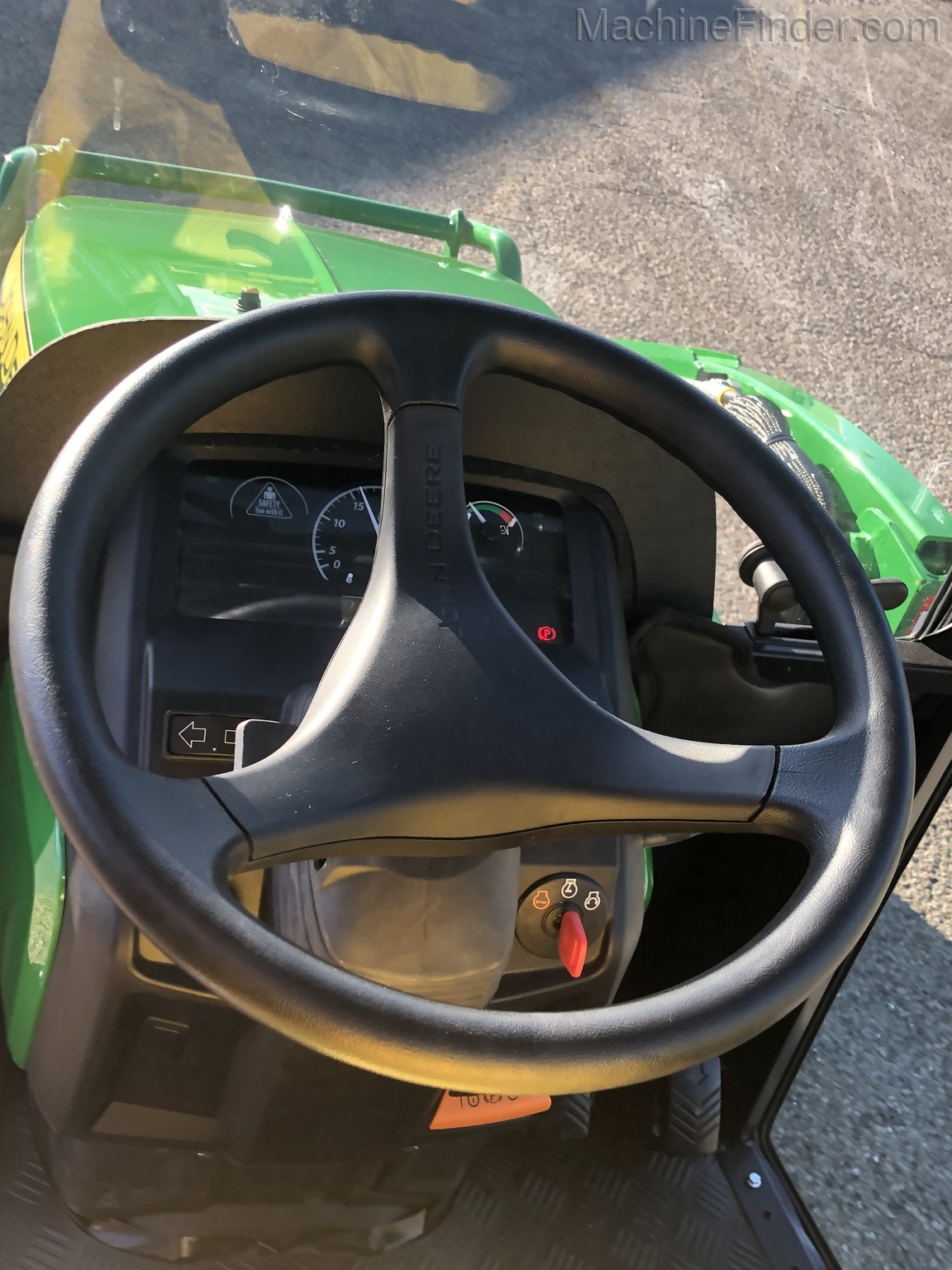 2019 John Deere 1025 Image 9