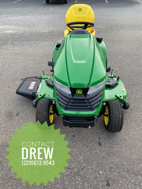 2025 John Deere X380 Image 3