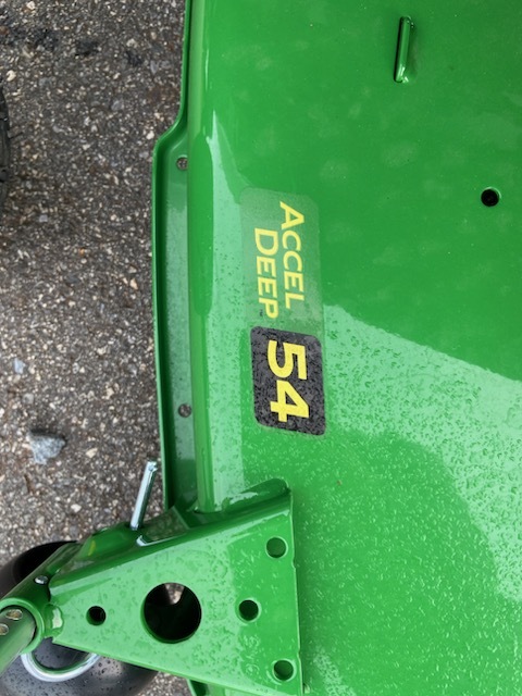 2025 John Deere X380 Image 5