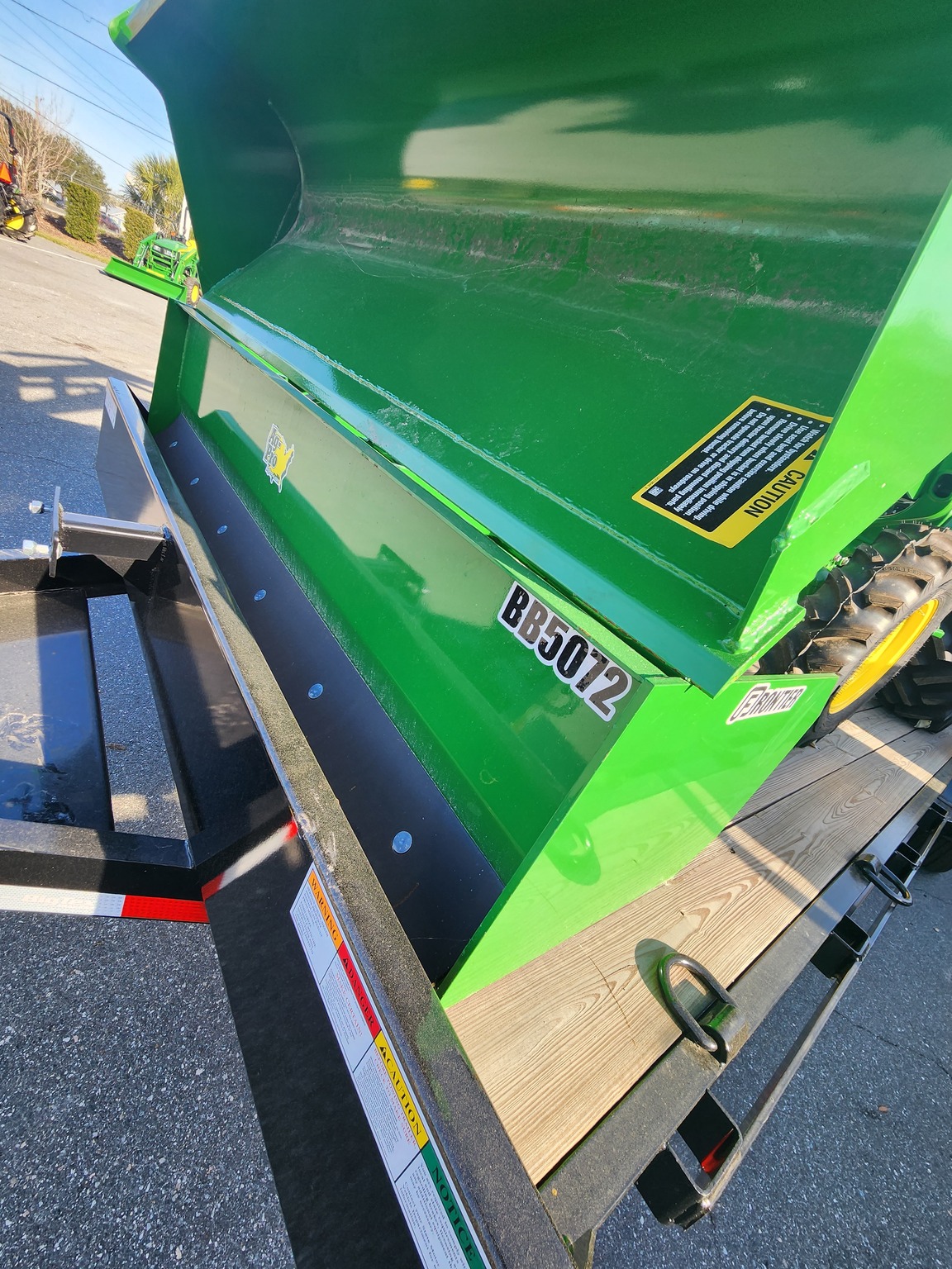 2023 John Deere 4044M Image 2