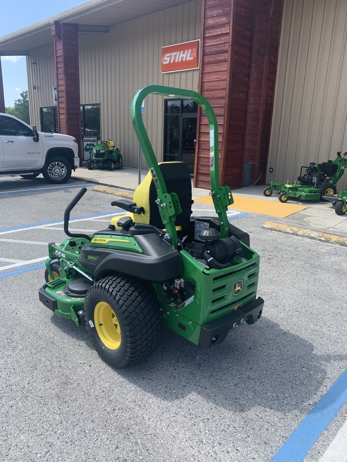 2023 John Deere Z920M ZeroTurn Mowers Middleburg, FL