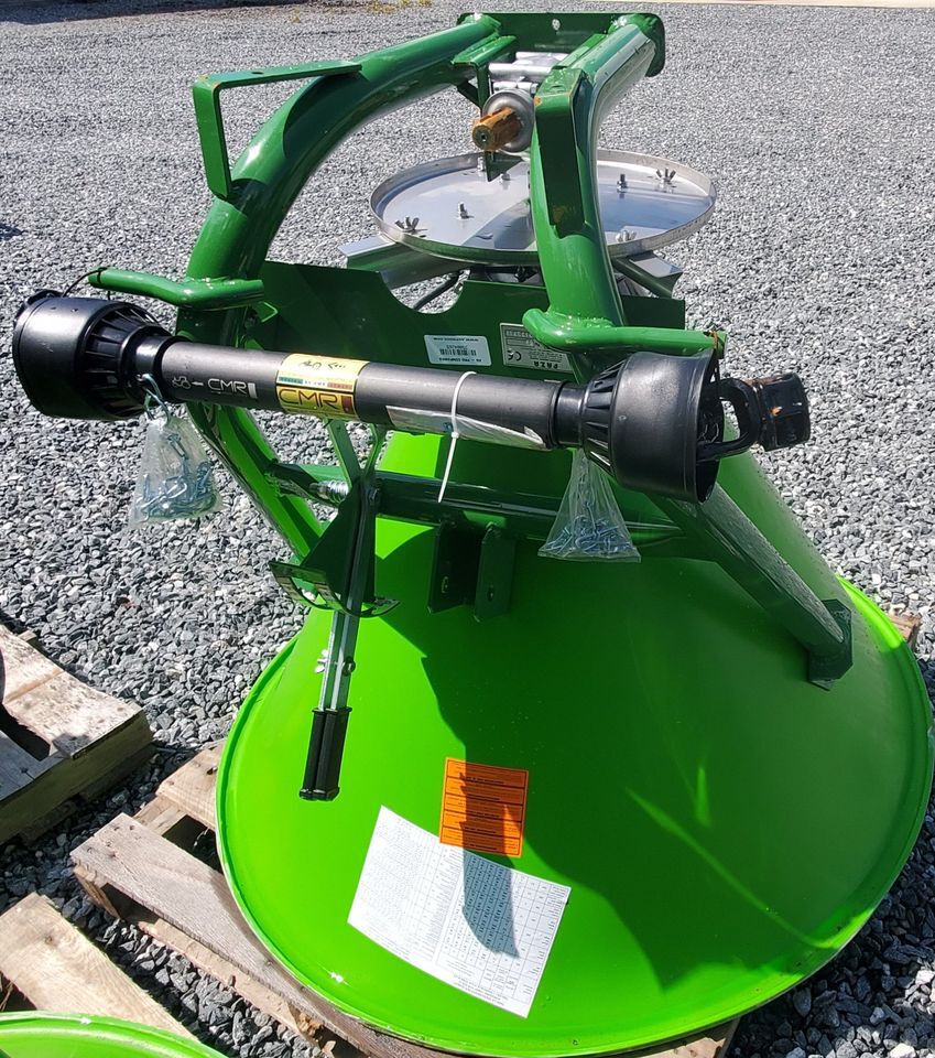 2021 Lovett Tharpe FERTILIZER SPREADER Image 3