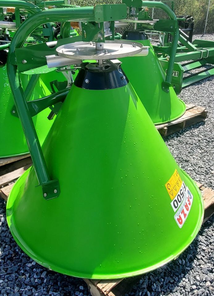 2021 Lovett Tharpe FERTILIZER SPREADER Image 4