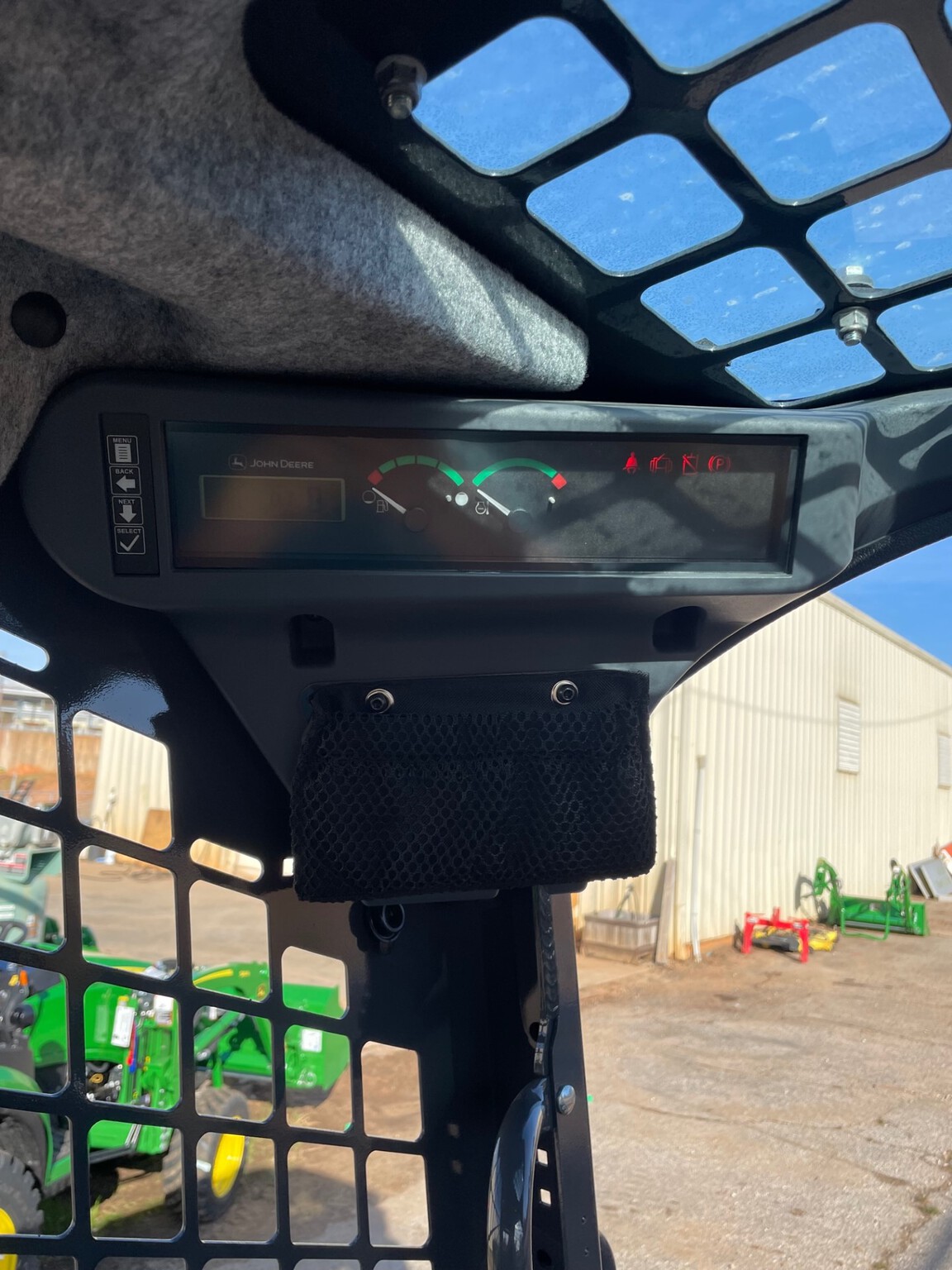 2023 John Deere 320G Image 6