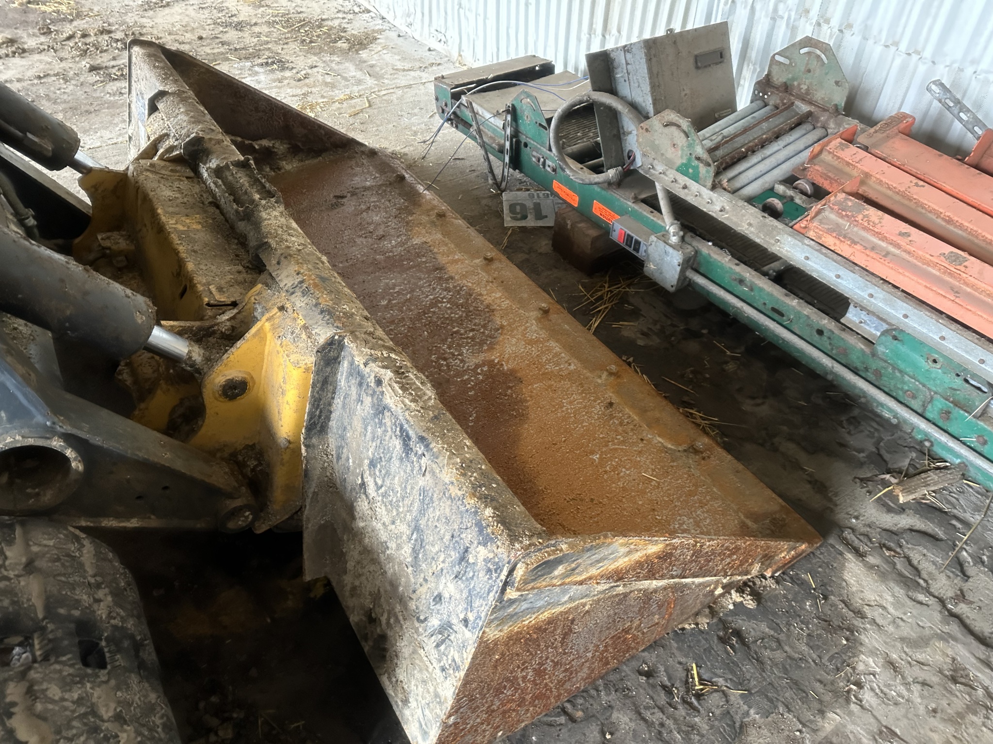 2023 John Deere C84 Buckets Huntington, IN