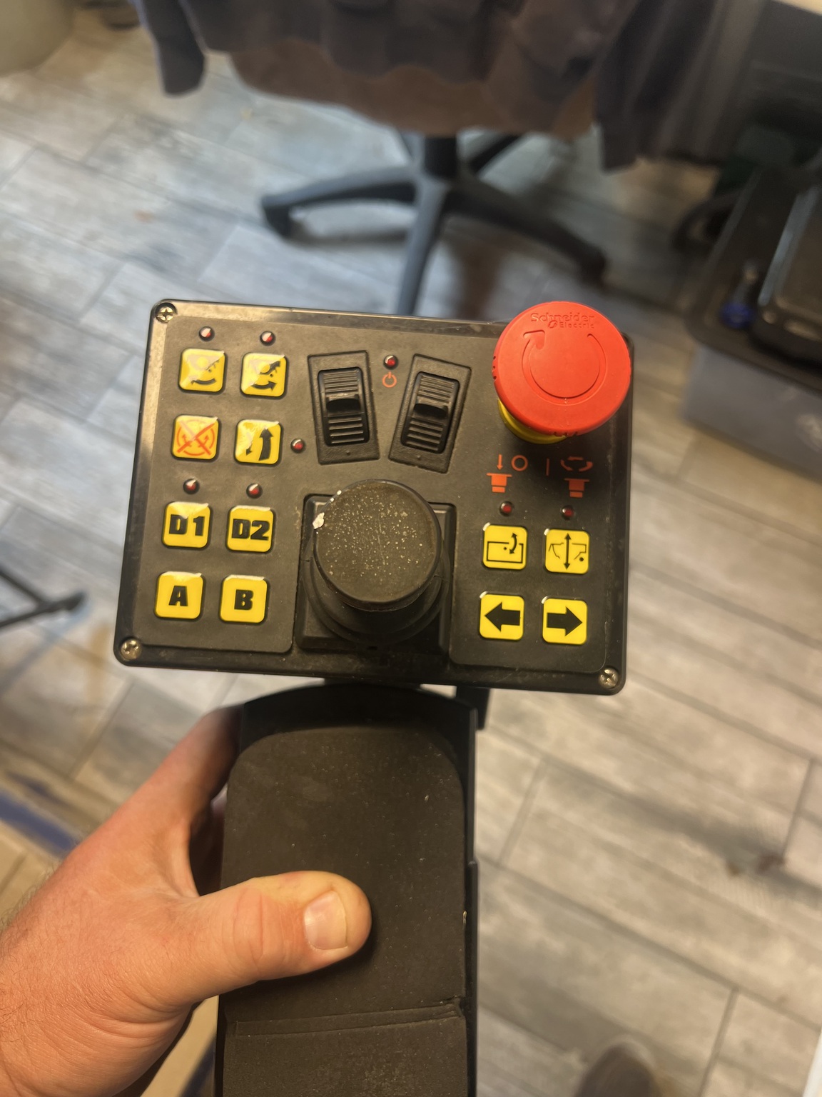 2016 Bush Hog RMB1865 BOOM MOWER Image 2