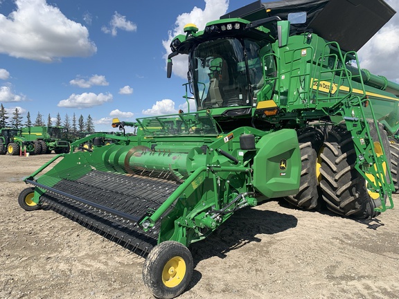 2022 John Deere X9 1100