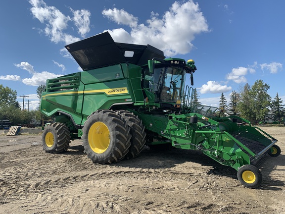 2022 John Deere X9 1100