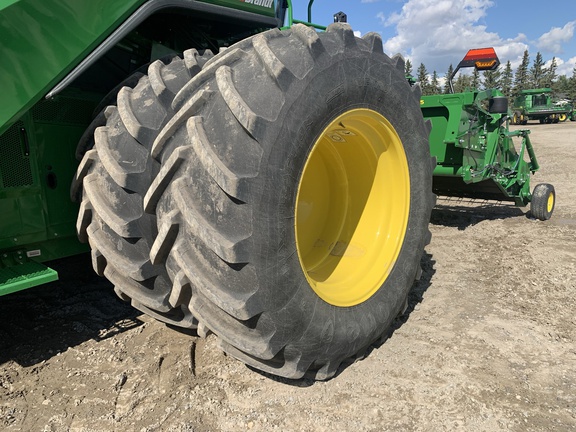 2022 John Deere X9 1100