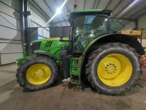 John Deere 6190R