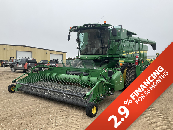 Photo of a 2015 John Deere S680