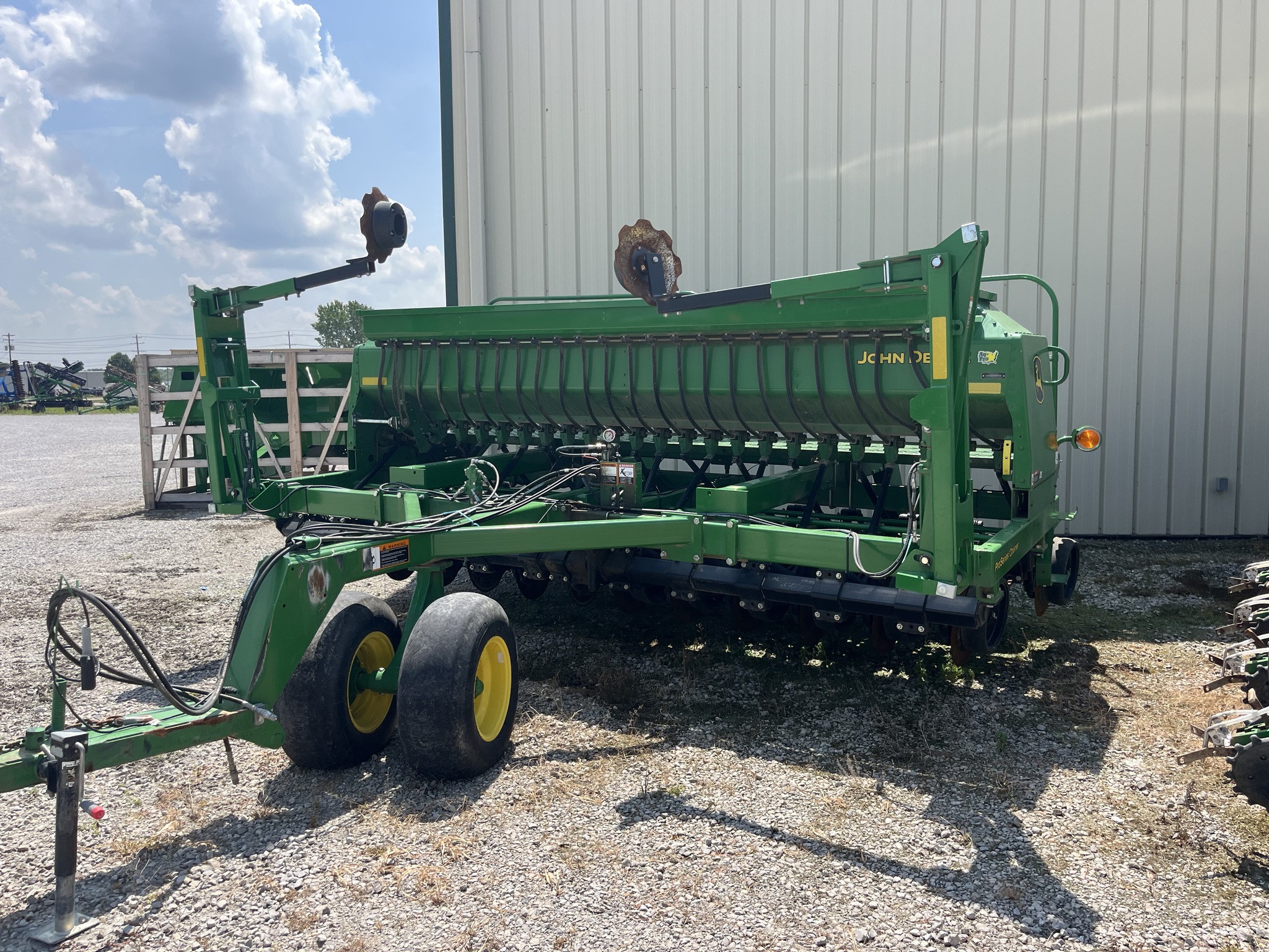 2024 John Deere 1590 Image 32