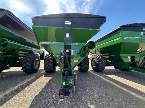 New In-Stock 2024 Brent V1100 Grain Carts at Horizon Ag & Turf in Lloydminster, AB - Photo4