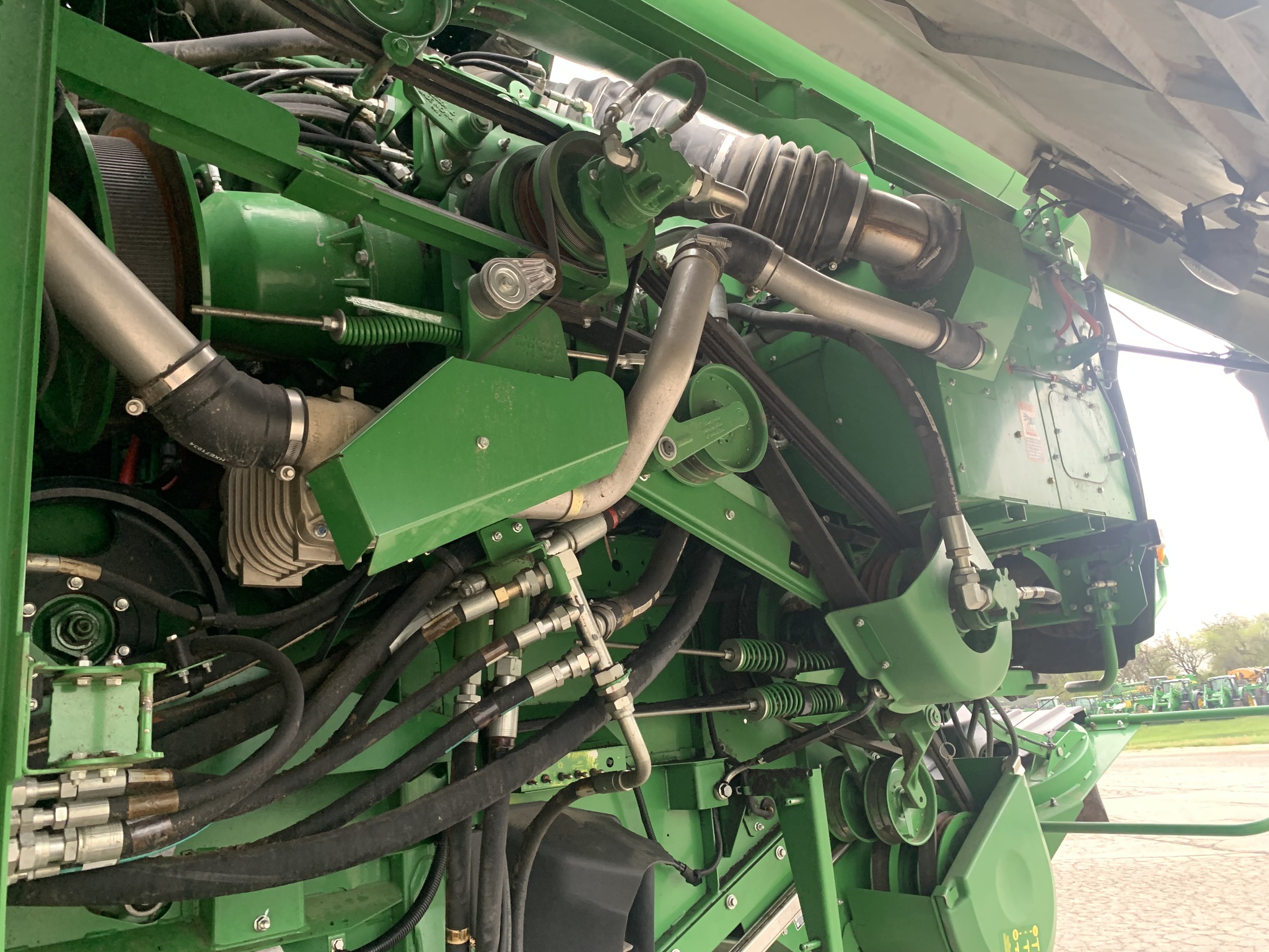  2015 John Deere S680 at Heritage Tractor in Baldwin City, KS