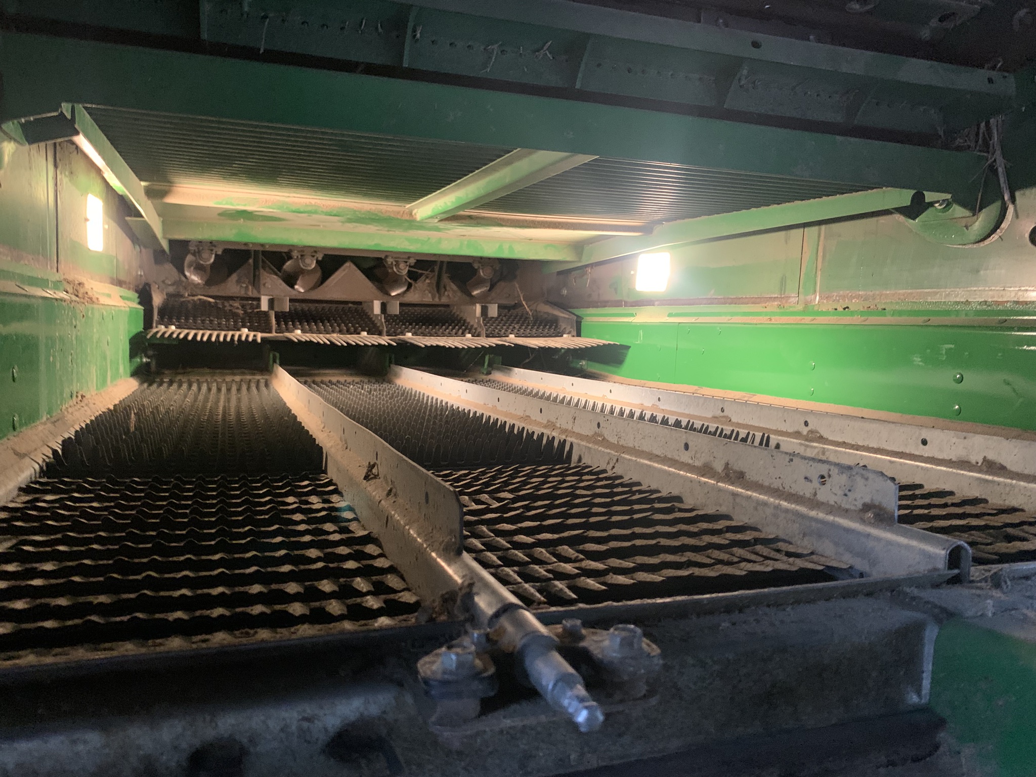  2015 John Deere S680 at Heritage Tractor in Baldwin City, KS