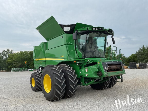 Photo of 2024 John Deere S780
