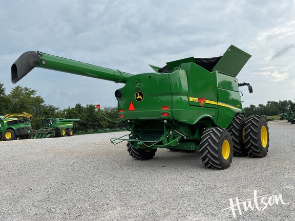 Photo of 2024 John Deere S780