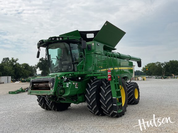 Photo of 2024 John Deere S780