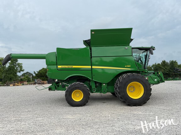 Photo of 2024 John Deere S780
