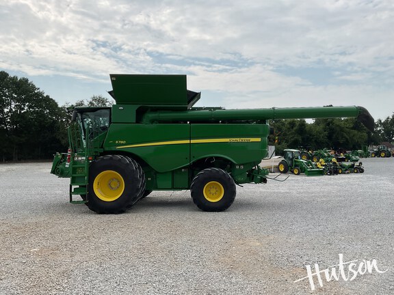 Photo of 2024 John Deere S780
