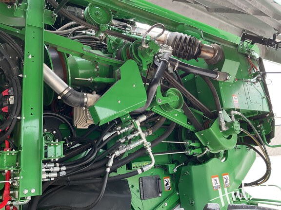 Photo of 2024 John Deere S780