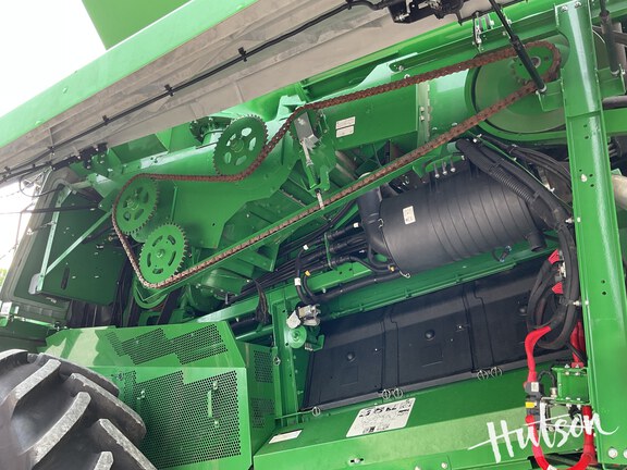 Photo of 2024 John Deere S780