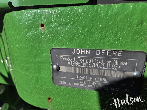 Photo of 2023 John Deere 6105E