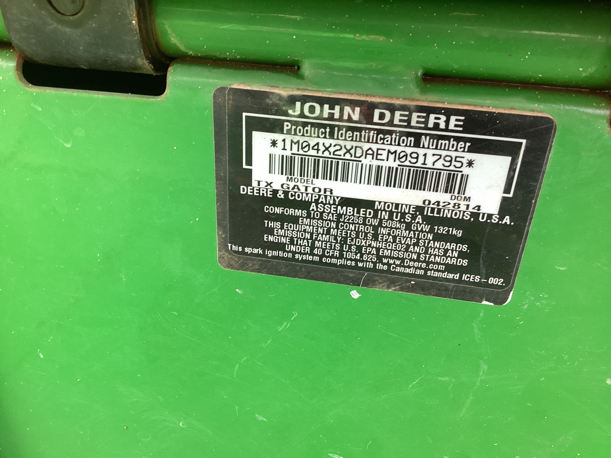 John Deere TX 4X2 Image 10