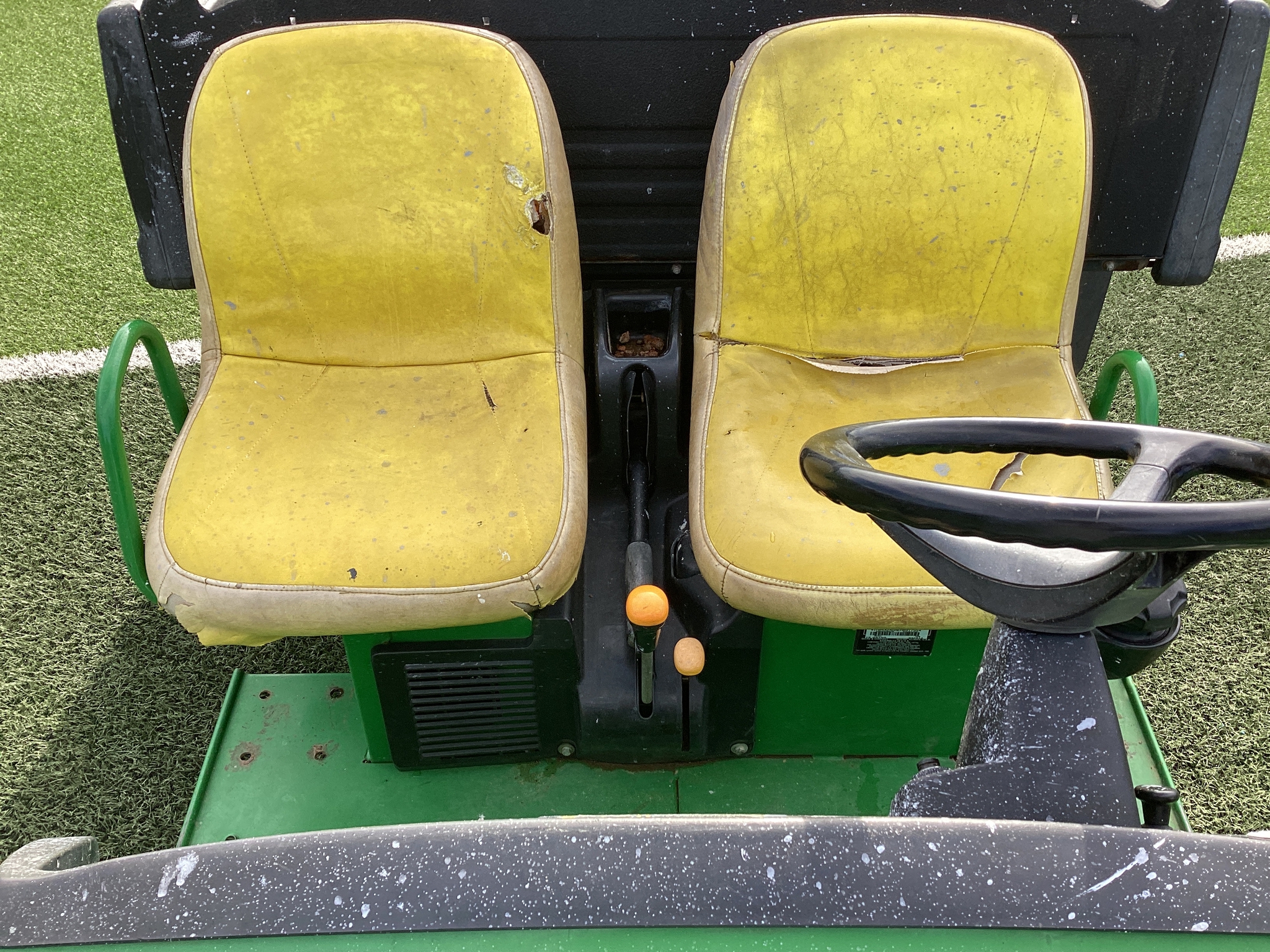 John Deere TX 4X2 Image 7