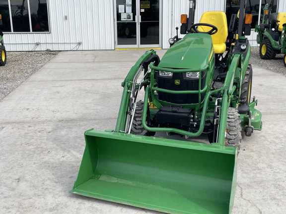 2019 John Deere 2025R
