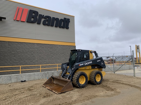 2018 John Deere 330G