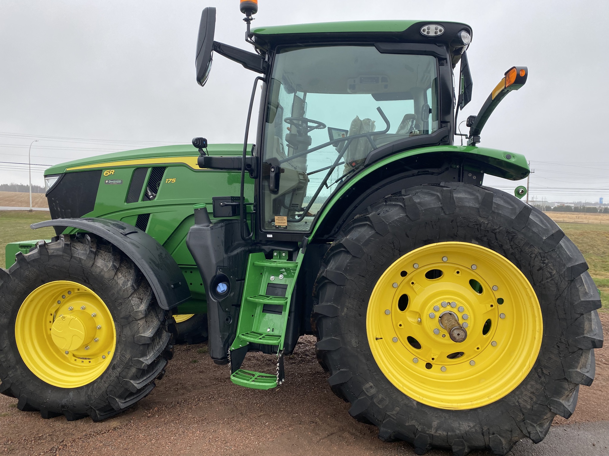 2024 John Deere 6R 175 Image 4
