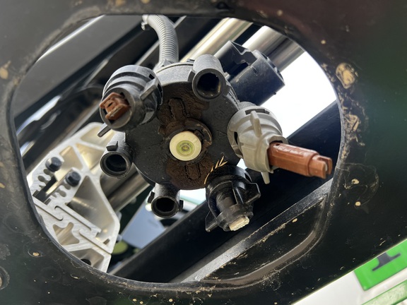 2023 John Deere 412R - Photo31