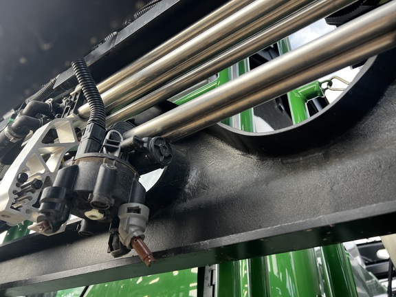 2023 John Deere 412R - Photo32