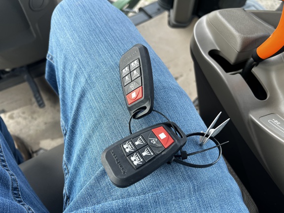 2023 John Deere 412R - Photo43