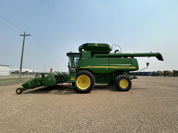 Used 2006 John Deere 9860 STS Combines at Horizon Ag & Turf in Lloydminster, AB - Photo3