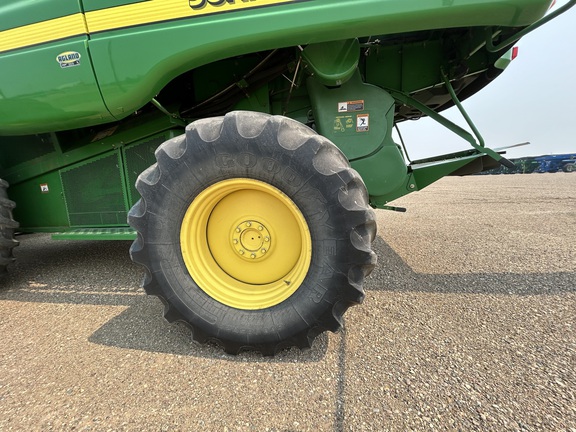 Used 2006 John Deere 9860 STS Combines at Horizon Ag & Turf in Lloydminster, AB - Photo10
