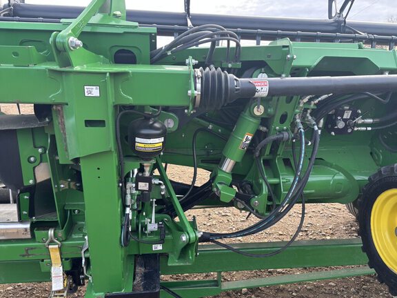Used 2023 John Deere HD50R Combine Platforms at Horizon Ag & Turf in Vermilion, AB - Photo10