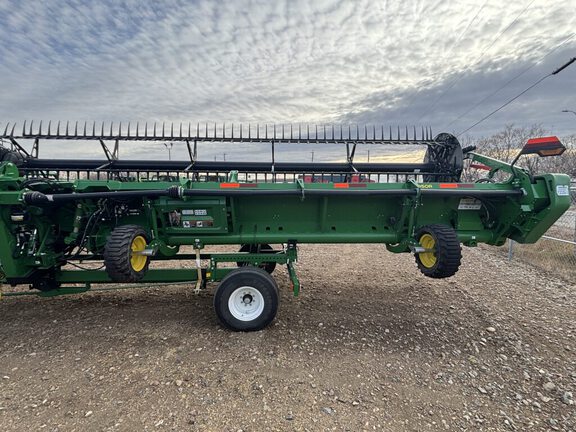 Used 2023 John Deere HD50R Combine Platforms at Horizon Ag & Turf in Vermilion, AB - Photo11