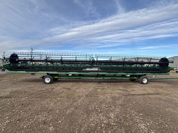 Used 2023 John Deere HD50R Combine Platforms at Horizon Ag & Turf in Vermilion, AB - Photo8