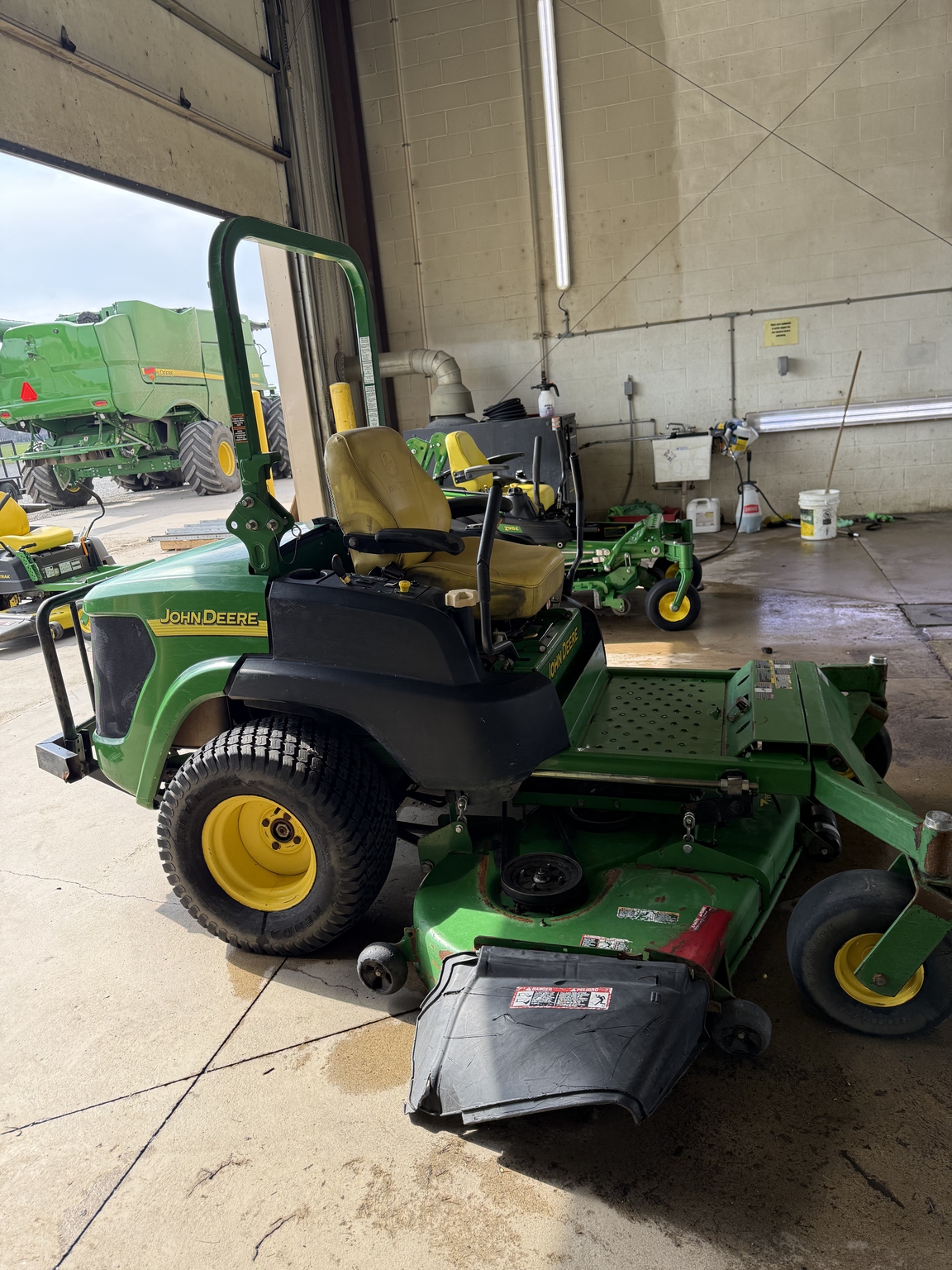 2009 John Deere 997 Image 3