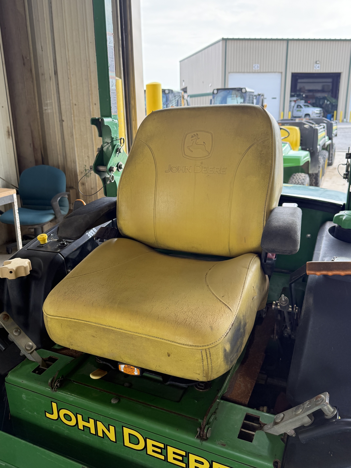 2009 John Deere 997 Image 7