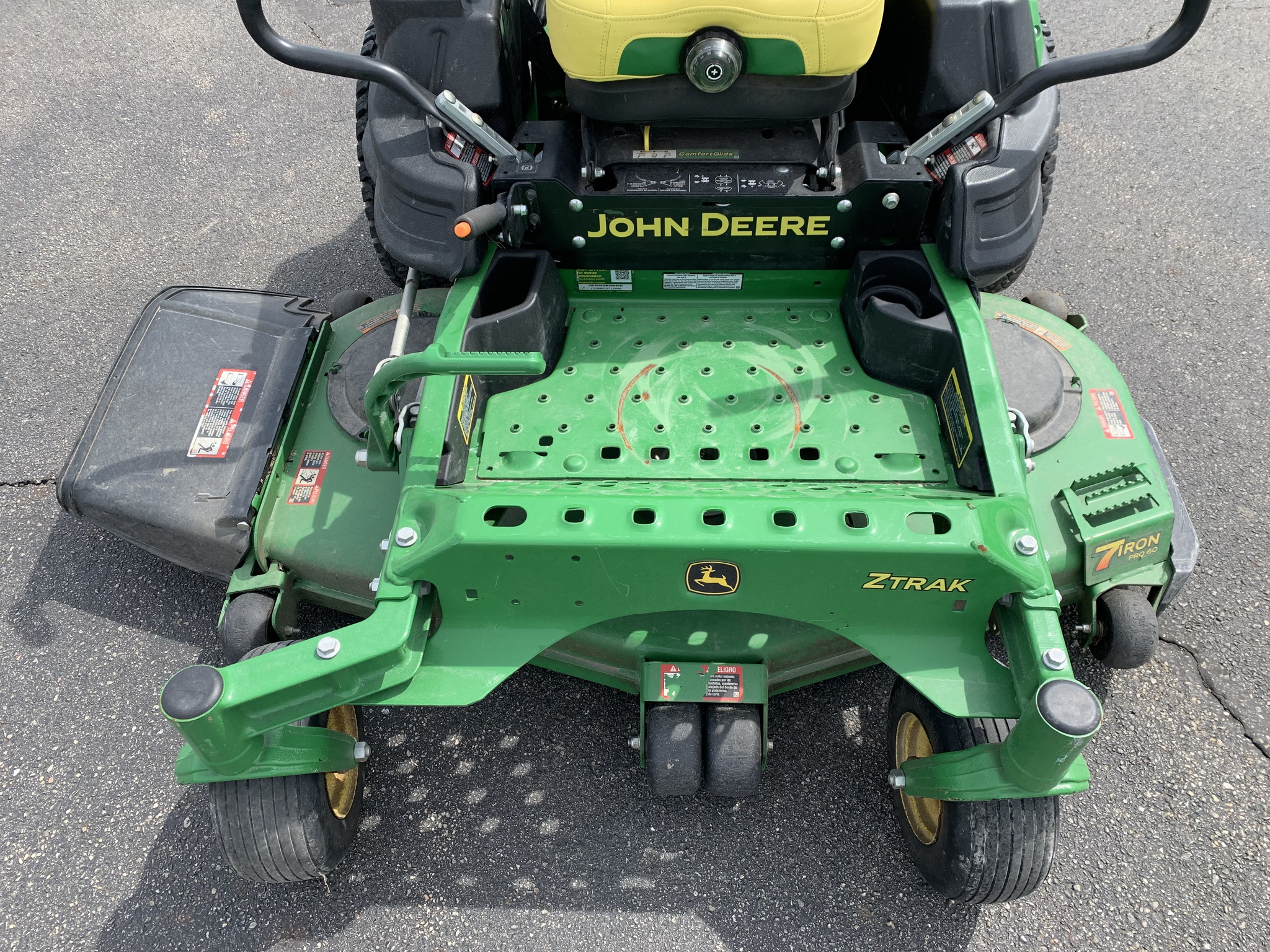2023 John Deere Z950M Image 7