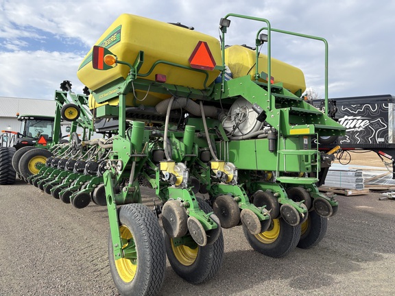 2009 John Deere 1770NT CCS - Photo12